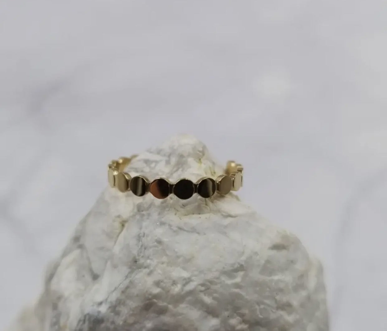 18k hammered stack ring