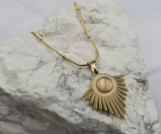 Sunbeam gold pendant necklace